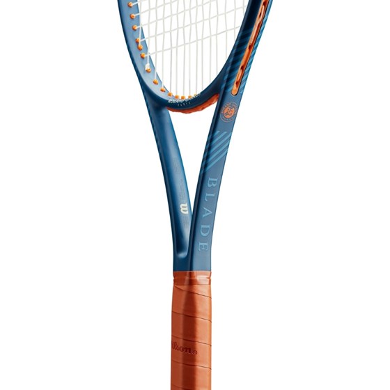 Reket Za Tenis Wilson Roland Garros Blade 98 16x19 V9 2024